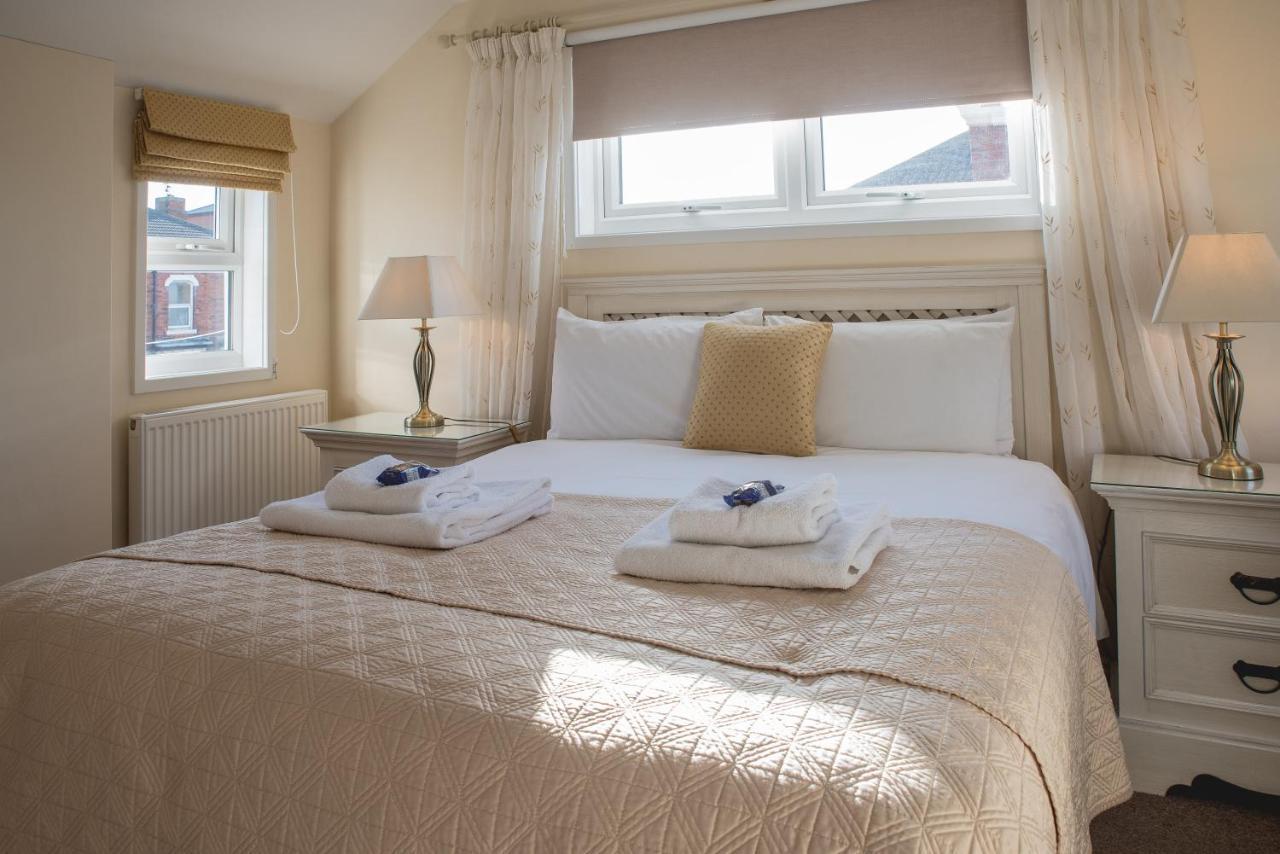 Arlana Guest House Cleethorpes Bagian luar foto